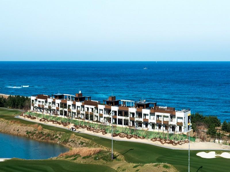 Hotel Maple Beach Gangneung Exterior foto